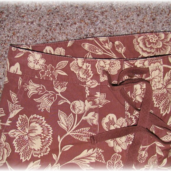 Ralph Lauren Cropped Capri Pant Size 0 Brown Hawaiian Print New Without Tags - Picture 3 of 6